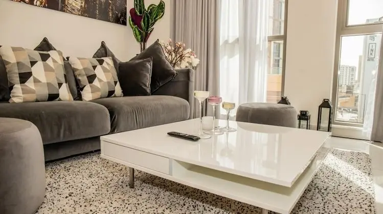 Spacious One-bedroom Apartment at Al-jaddaf - Oda