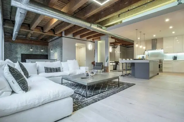 Spacious & Private 3 BDR Luxury Condo in Downtown - Öne Çıkan Resim