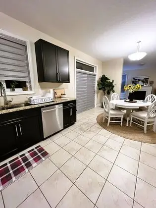 Spacious Private Comfortable Home - Mutfak