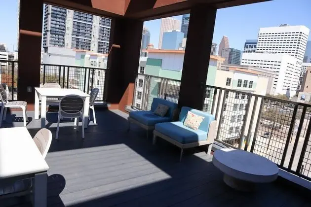 Spacious Private and Elegant Downtown Location - Oda Manzaraları