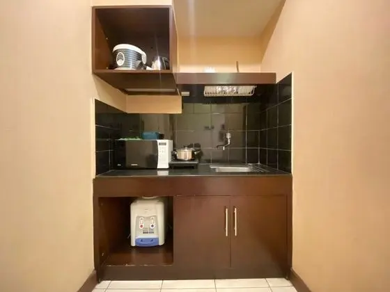 Spacious And Scenic Studio At Majesty Apartment Bandung - Mutfak