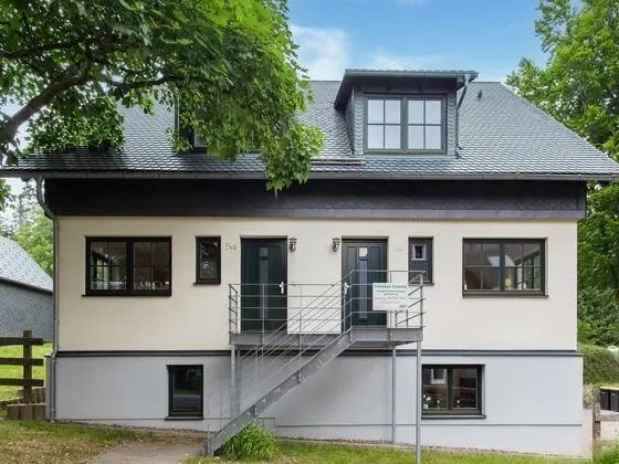 Spacious Semi-detached House With Wood Stove Located Directly on the Rennsteig - Öne Çıkan Resim