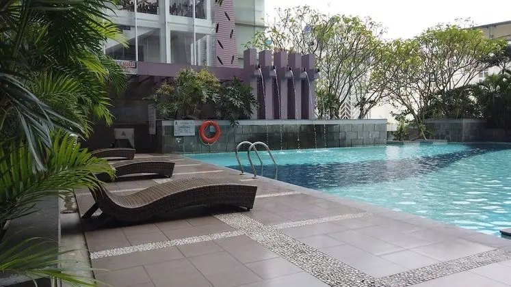 Spacious Studio The Lavande Residence Apartment near Kota Kasablanka - Havuz