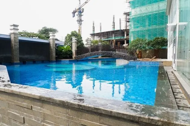 Spacious Studio Room Apartment at Grand Sungkono Lagoon - Havuz