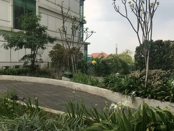 Spacious Studio Room At Tamansari La Grande Apartment Near Bip