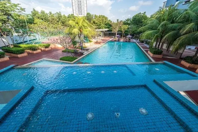 Spacious Three Bedroom Condo Cyberjaya - Havuz