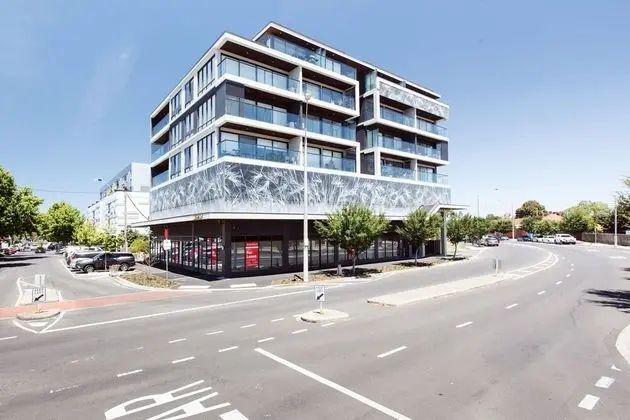 Spacious Urban Oasis in Central Location