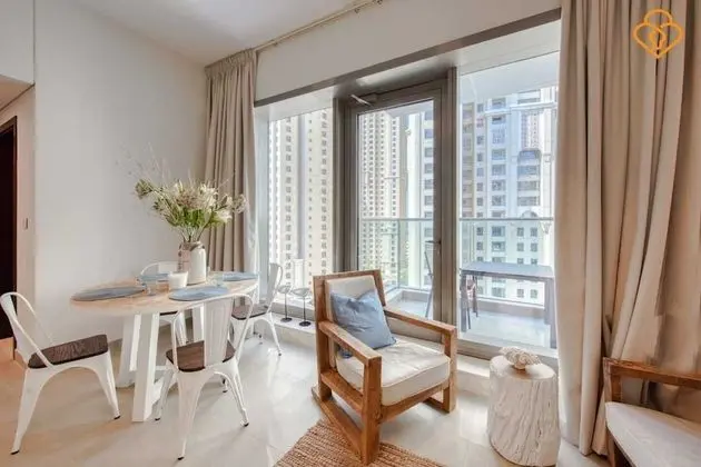 Spakle Building 2 Dubai Marina - Apartment 1007 - Oda Düzeni