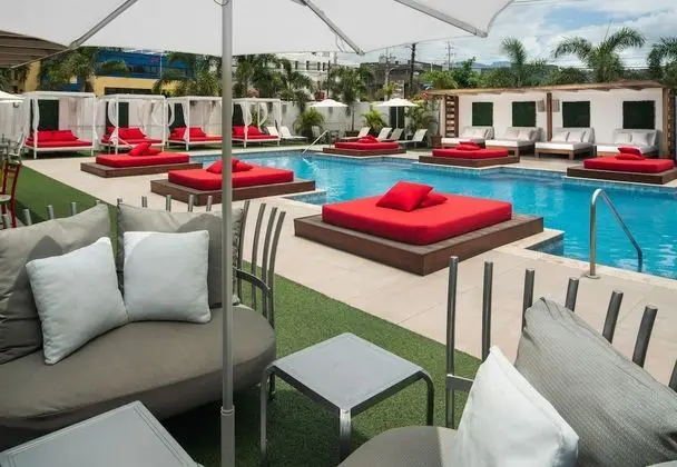The Spanish Court Hotel - Havuz