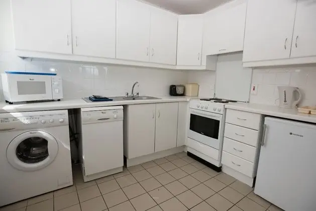 Spanish Cove Holiday Home Sleeps 5 - Mutfak