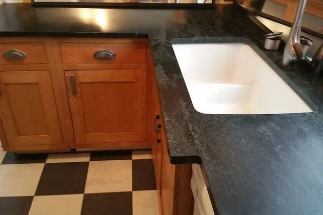 Spanish Craftsman Smarthouse 2 Baths - Mutfak