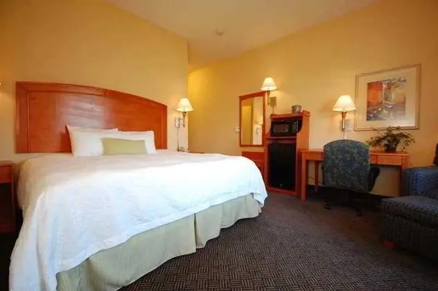 Spark by Hilton Grand Island