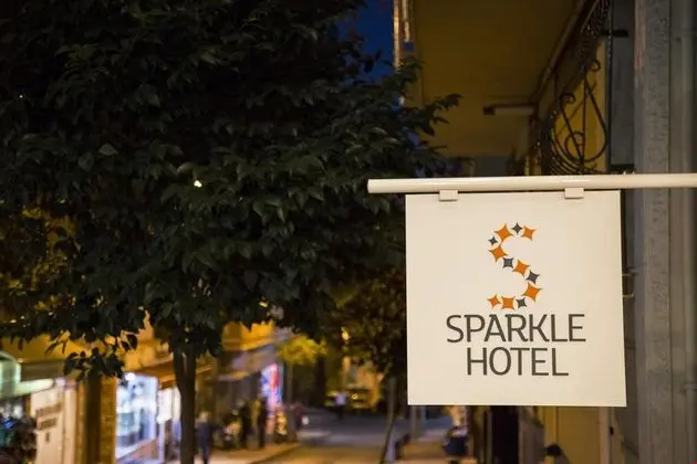Sparkle Hotel - Genel