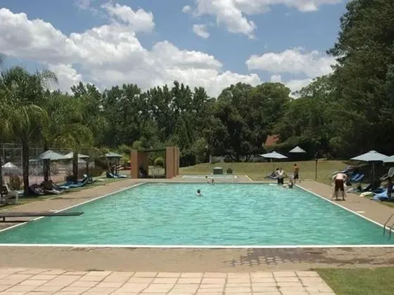 Sparkling Waters Hotel & Spa - Havuz