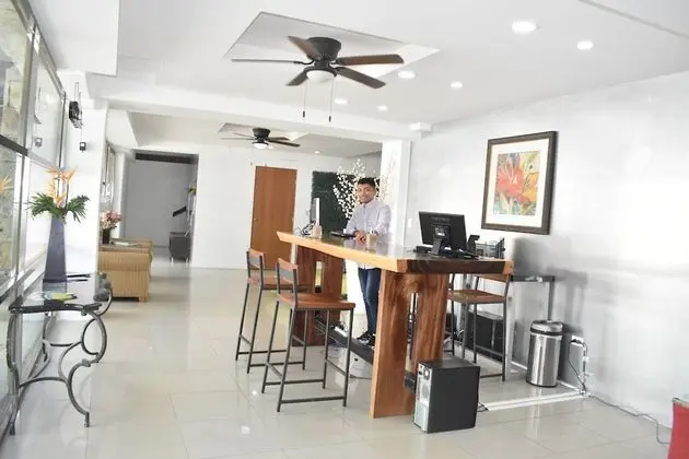 Spazio Boutique Hotel - Lobi