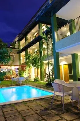 Spazzio Bali Hotel