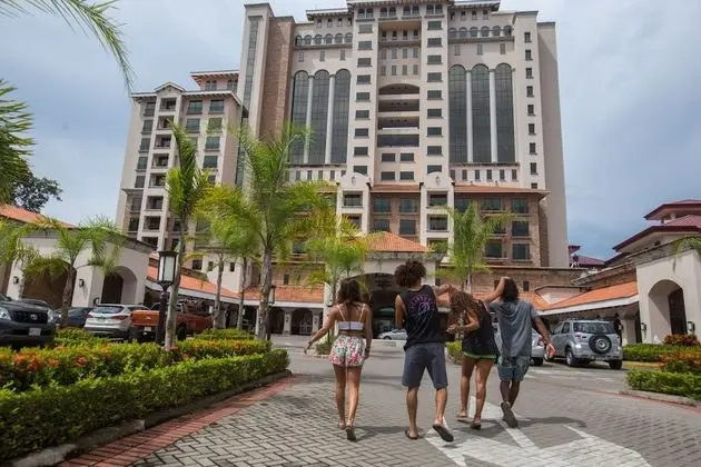 Spectacular 3 Bedroom Penthouse at Crocs Resort Casino - Dış Mekan