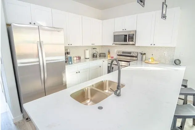 Spectacular Cozy 3 Br/2.5 BA Apt Near Downtown - Mutfak