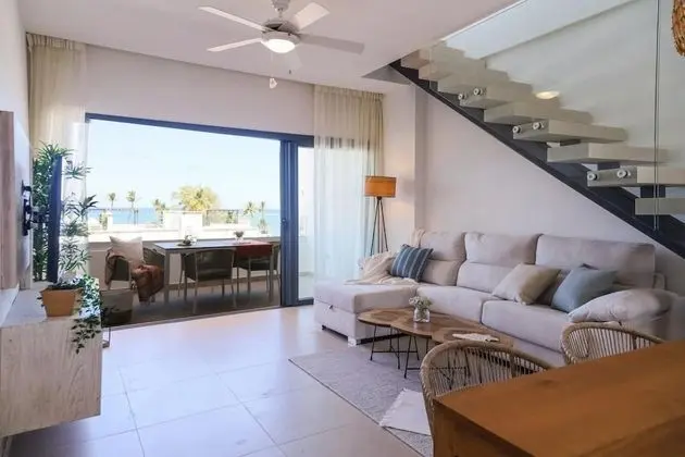 Spectacular Ocean Views Apartment CA C-201
