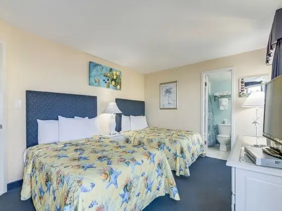 Spectacular Oceanfront Condo by Hosteeva - Oda
