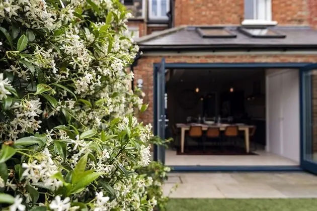 Spectacular Shepherds Bush Home Close to Westfield - Dış Mekan
