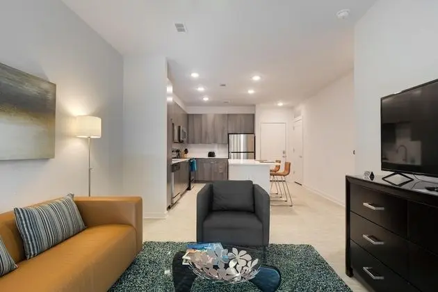 Spectacular Suite 1BR 1BA Apt L - Includes Bi-weekly Cleanings Linen Change - Oda
