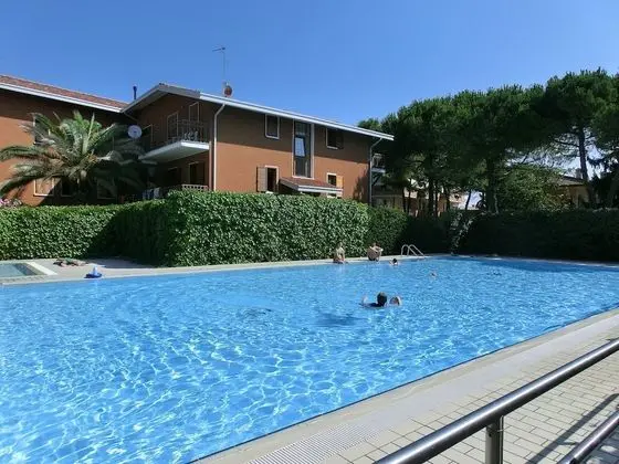 Spectacular Villa on two Floors With Garden and Pool by Beahost Rentals