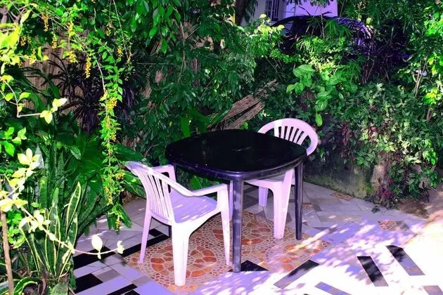 Spendwise Lodge and Apartments