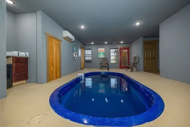 Splashing Bear Lodge - Havuz