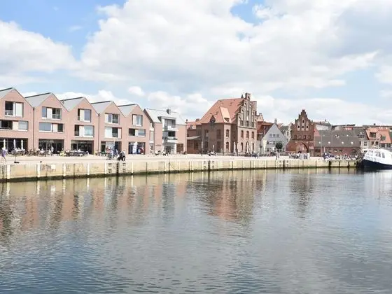 Splendid Apartment in Wismar With Balcony - Dış Mekan