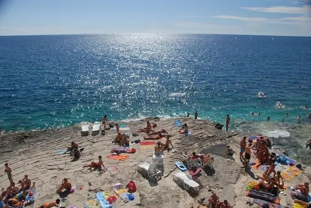 Splendid Golden Rocks Resort - Plaj