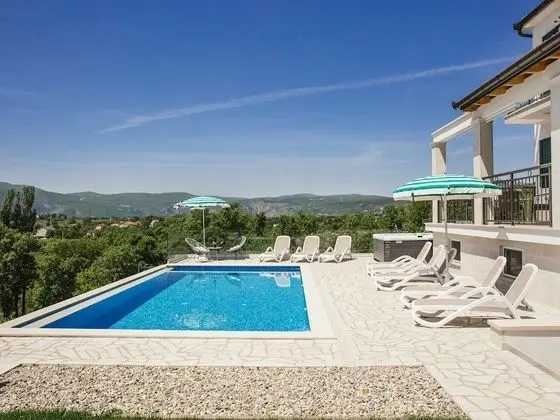 Splendid Villa With Heated Pool, Beautiful Covered Terrace With Panoramic View - Havuz