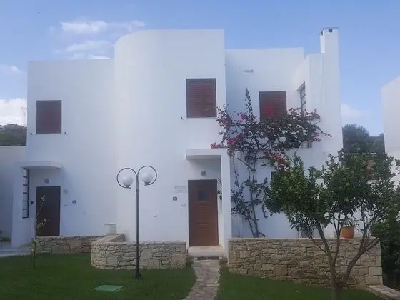 Splendid Holiday Home in Crete With Swimming Pool - Dış Mekan