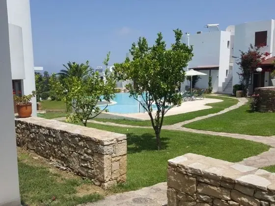 Splendid Holiday Home in Crete With Swimming Pool - Havuz