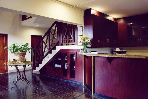 Splendid Inn Port Edward - Lobi