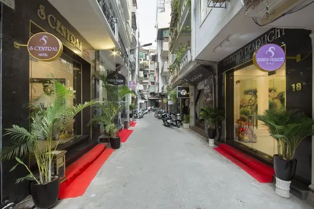 Splendid Pearl Light Hotel
