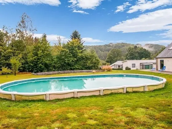 Splendid Villa in Sart Jalhay With Swimming Pool - Havuz