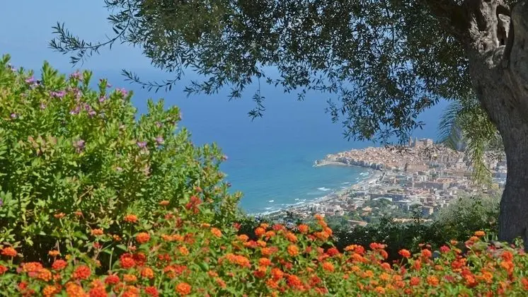 Villa Splendida 8 in Cefal