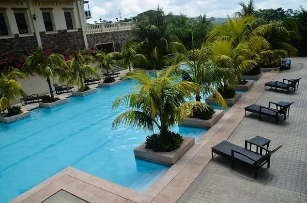 Splendido Taal Country Club - Havuz