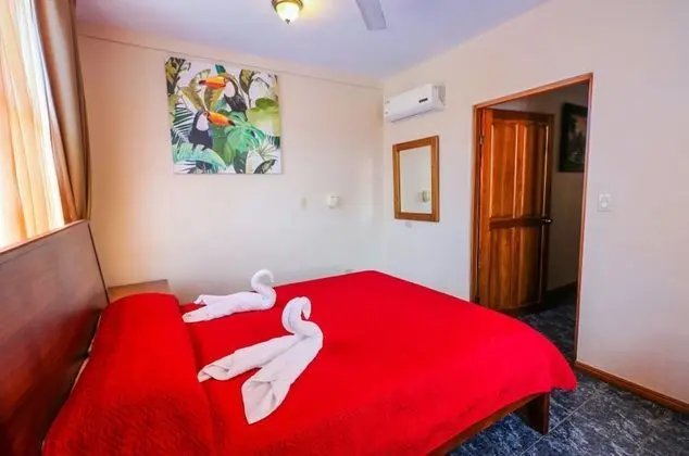 Hotel & Sport Bar Oz