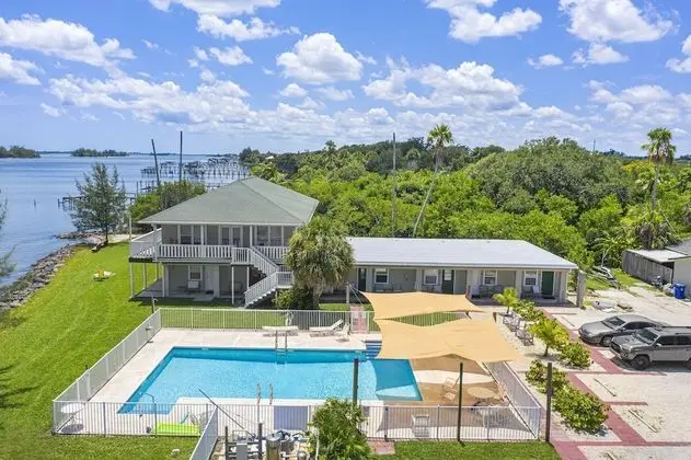 The Sportsman's Lodge & Marina - Havuz