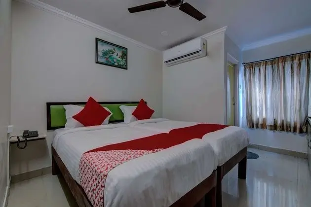 SPOT ON 14323 Anupama Hotel - Oda