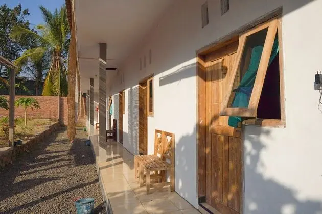SPOT ON 1746 Putri Kuning Residence