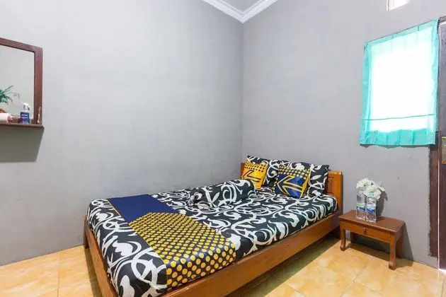 SPOT ON 1746 Putri Kuning Residence - Öne Çıkan Resim