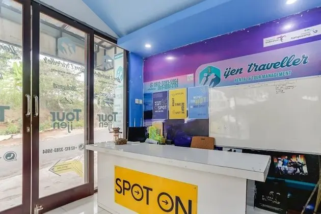 SPOT ON 1783 Ijen Traveller & Hotel - Lobi