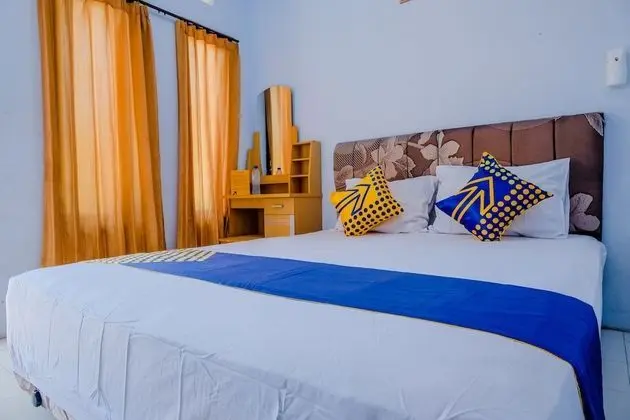 SPOT ON 1958 Asembagus Family