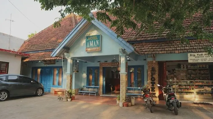 SPOT ON 1972 Aman Family Inn Syariah