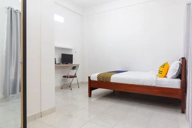 Spot On 2063 Bethania Residence