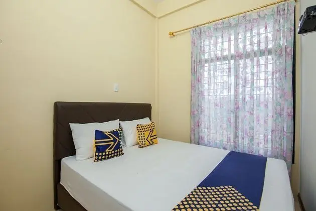 SPOT ON 2076 Hotel Stadion - Öne Çıkan Resim