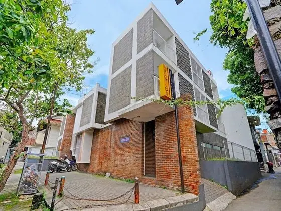 SPOT ON 2190 Alamanda 7 Syariah